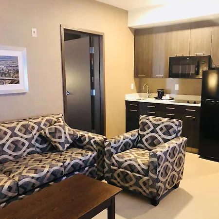 Hotel Wingate By Wyndham Kamloops Extérieur photo