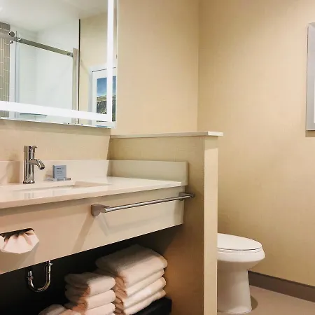 Hotel Wingate By Wyndham Kamloops Extérieur photo