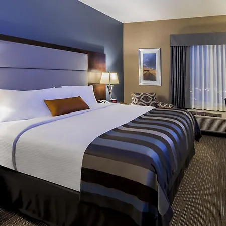 Hotel Wingate By Wyndham Kamloops Extérieur photo